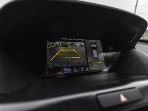 Used 2017 Acura MDX SH-AWD w/ Advance Package image 19