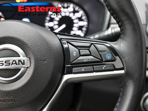 Used 2020 Nissan Altima 2.5 SL AWD/4WD image 16