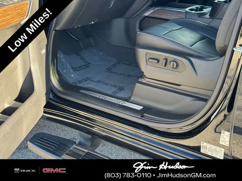 Used 2022 Chevrolet Silverado 2500 High Country w/ Z71 Off-Road Package image 22