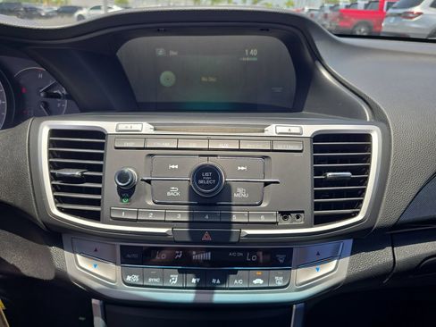 Used 2013 Honda Accord Sport image 17