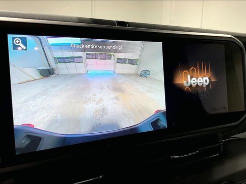 New 2026 Jeep Gladiator Mojave image 16