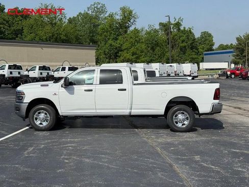 New 2025 RAM 2500 Tradesman w/ Chrome Appearance Group AWD/4WD image 2