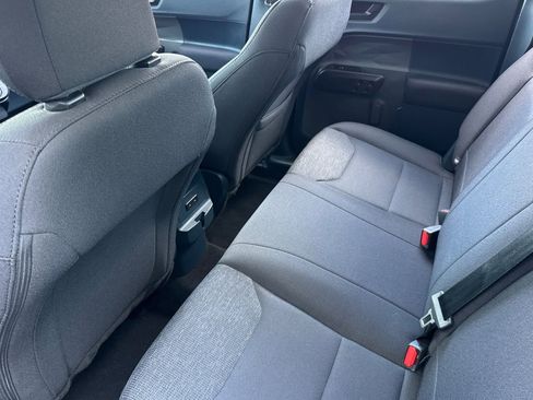 Used 2025 Ford Maverick XL image 12
