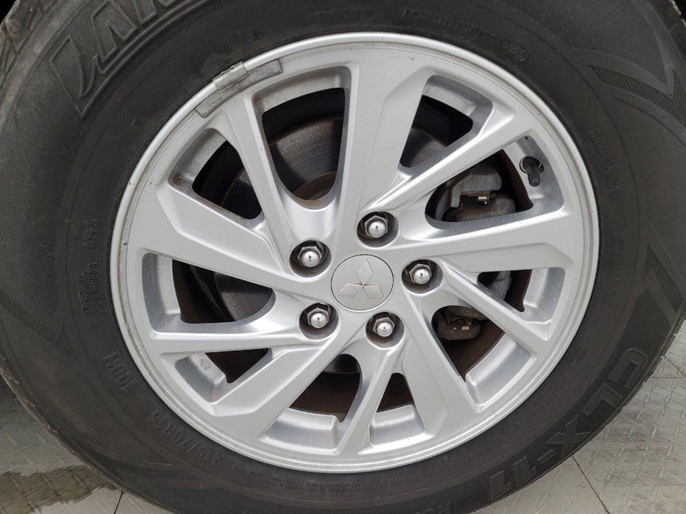 Used 2019 Mitsubishi Eclipse Cross ES AWD/4WD image 31