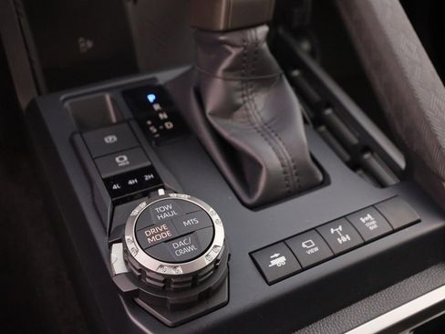 New 2026 Toyota Tacoma 4x4 Double Cab Hybrid image 18