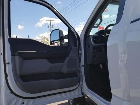 New 2026 Ford F350 XL w/ XL Chrome Package image 13