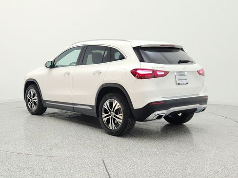 Certified 2025 Mercedes-Benz GLA 250 image 7