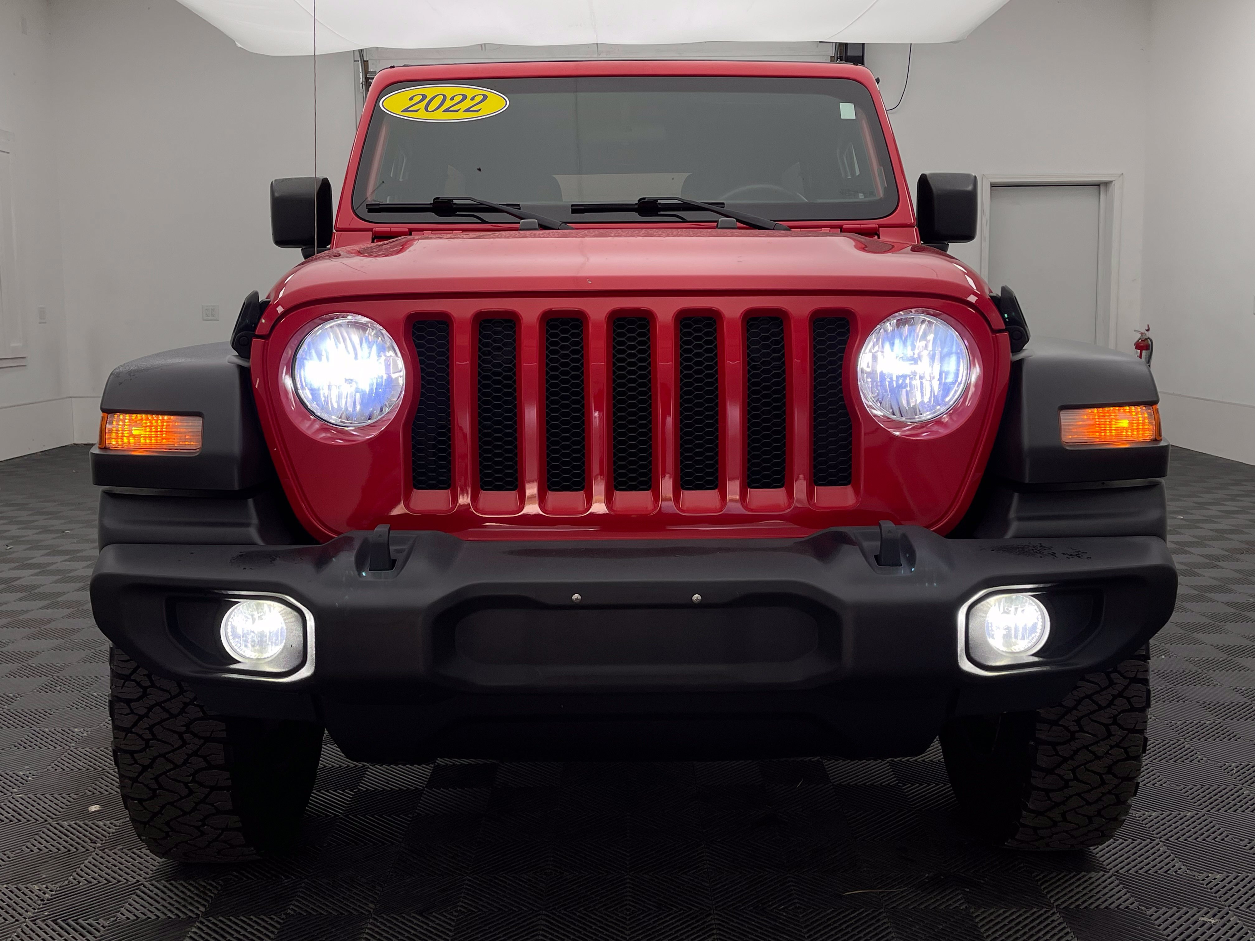 Used 2022 Jeep Wrangler Unlimited Sport AWD/4WD image 11