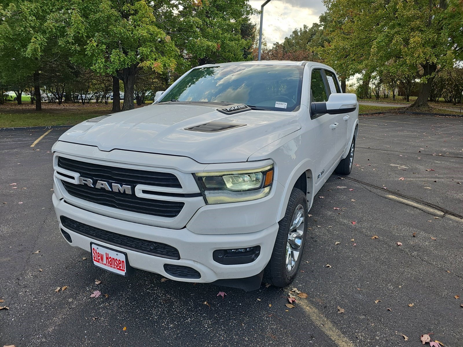 Used 2022 RAM 1500 Laramie w/ Sport Appearance Package AWD/4WD image 2