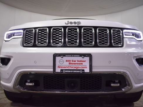 Used 2021 Jeep Grand Cherokee Overland AWD/4WD image 43