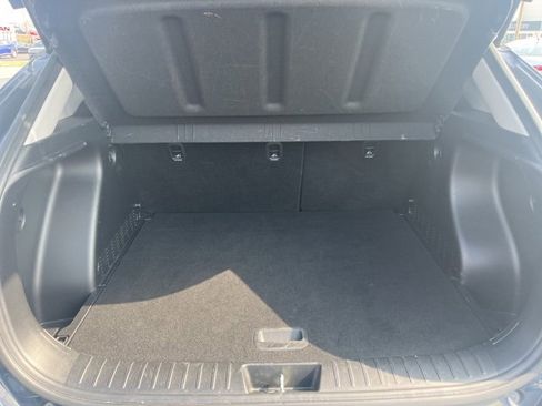 Used 2025 Hyundai Kona SEL image 12