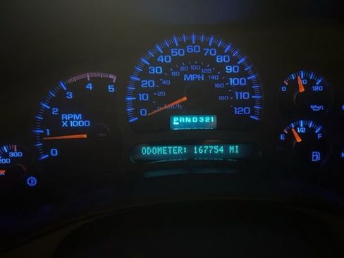 Used 2004 Chevrolet Silverado 3500 4x4 Crew Cab w/ Heavy-Duty Power Package image 20