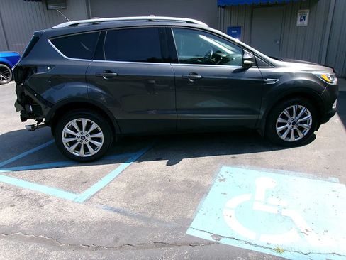 Used 2017 Ford Escape Titanium AWD/4WD image 6