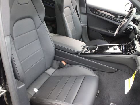 New 2026 Porsche Panamera RWD image 30