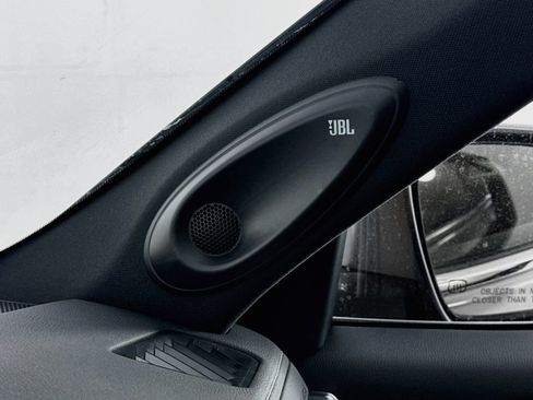 New 2026 Toyota Highlander Platinum image 23