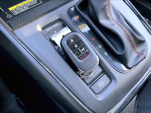 Used 2025 Honda CR-V Sport-L image 11