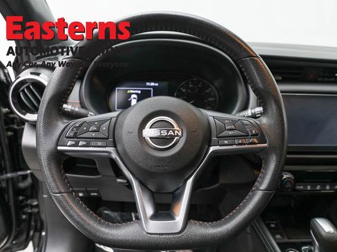 Used 2024 Nissan Kicks SR image 10