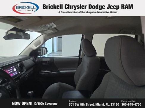 Used 2022 Toyota Tacoma SR w/ SR Convenience Package image 17