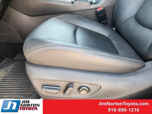 Used 2025 Toyota RAV4 XLE Premium w/ Weather Package FWD image 26