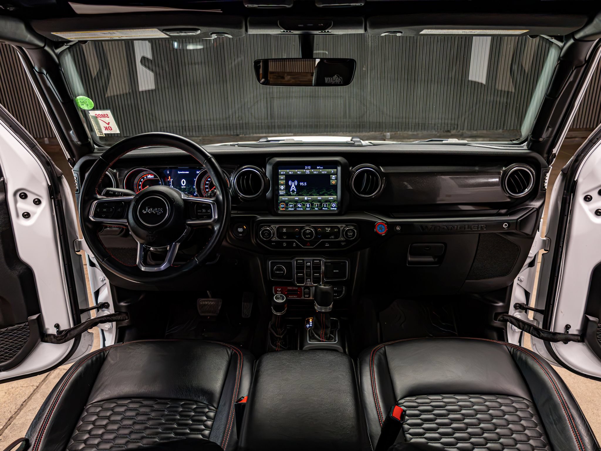 Used 2021 Jeep Wrangler Unlimited Rubicon AWD/4WD image 18