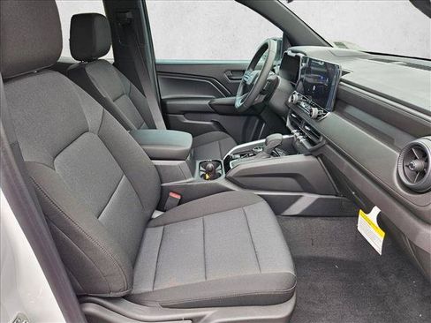 New 2026 Chevrolet Colorado Trail Boss w/ LPO, Hood Decal Package AWD/4WD image 17