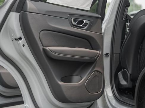 New 2026 Volvo XC60 B5 Plus w/ Protection Package Premier AWD/4WD image 35