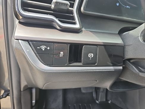 Used 2021 Kia Sorento S w/ Panoramic Sunroof Package AWD/4WD image 10