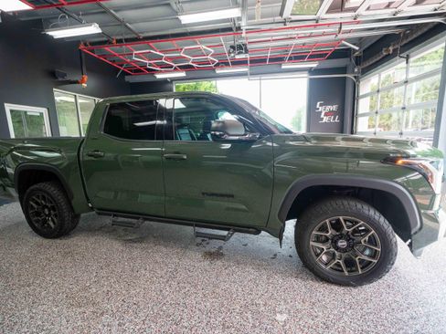 Used 2023 Toyota Tundra SR5 w/ SR5 Premium Package AWD/4WD image 5