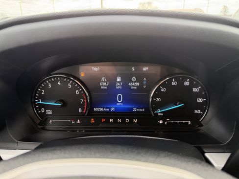 Used 2020 Ford Explorer XLT w/ Equipment Group 202A image 15