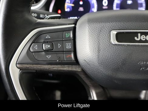 Used 2022 Jeep Grand Cherokee L Limited w/ Black Appearance Package RWD image 8