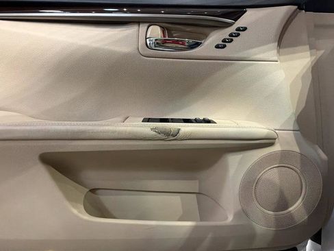 Used 2013 Lexus ES 350 w/ Premium Pkg image 21