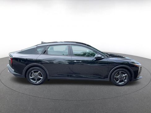 Used 2025 Kia K4 LXS image 15