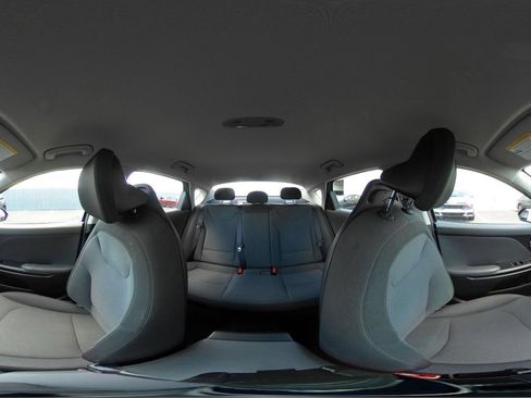 Used 2025 Kia K4 FWD image 42