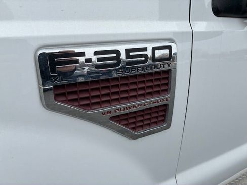 Used 2008 Ford F350 XL AWD/4WD image 9