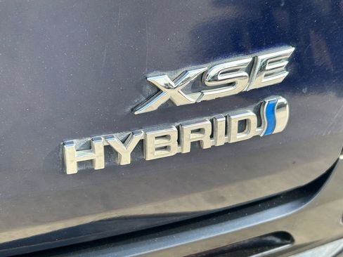 Certified 2022 Toyota Sienna XSE image 13