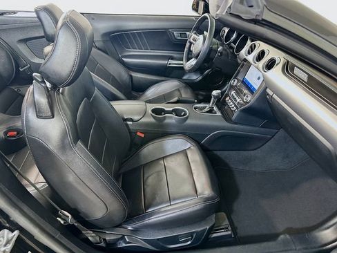 Certified 2022 Ford Mustang Premium image 29