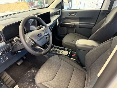 New 2025 Ford Maverick XLT w/ XLT Luxury Package image 14