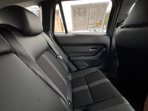 Used 2025 MAZDA CX-50 AWD 2.5 S w/ Preferred Package image 37