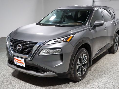 Used 2023 Nissan Rogue SV FWD image 30