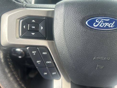 Used 2019 Ford F350 Lariat AWD/4WD image 25