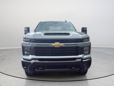 Certified 2024 Chevrolet Silverado 2500 Custom w/ Custom Value Package AWD/4WD image 4