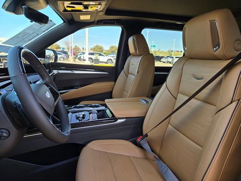 New 2026 Cadillac Escalade ESV Luxury image 28