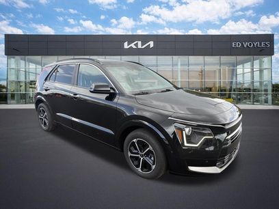 Certified 2025 Kia Niro