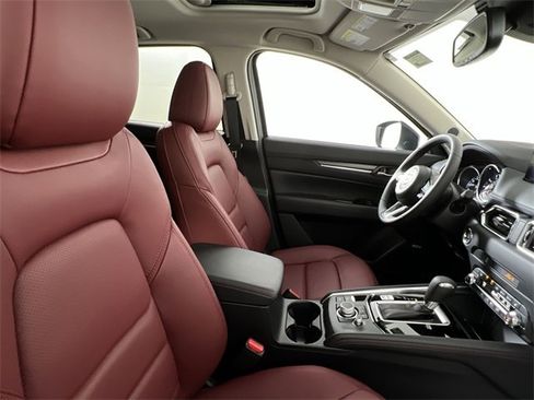 New 2025 MAZDA CX-5 Carbon Edition image 25