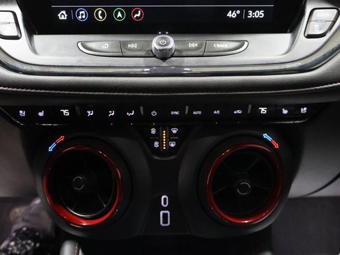 Used 2023 Chevrolet Blazer RS w/ Enhanced Convenience Package image 35