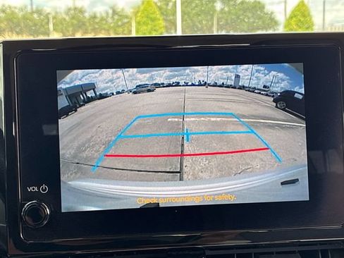 Used 2026 Toyota Corolla LE FWD image 19