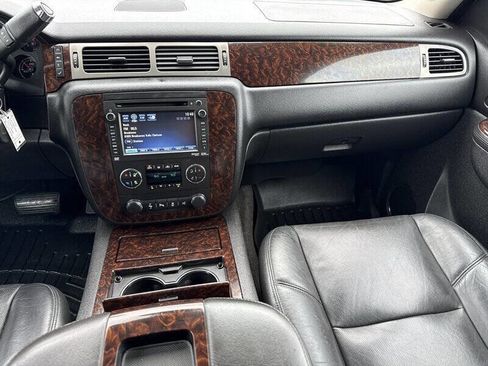 Used 2012 GMC Yukon Denali image 24