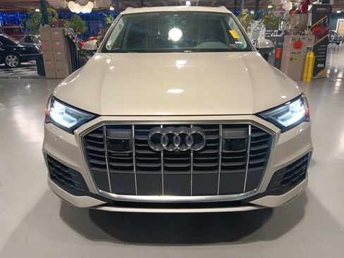 Used 2022 Audi Q7 3.0T Premium Plus AWD/4WD image 3