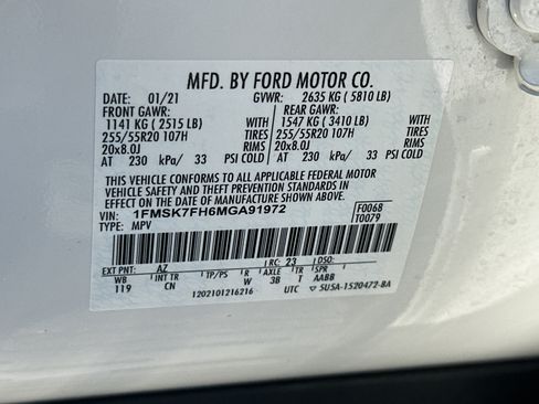 Used 2021 Ford Explorer Limited w/ Equipment Group 301A RWD image 37