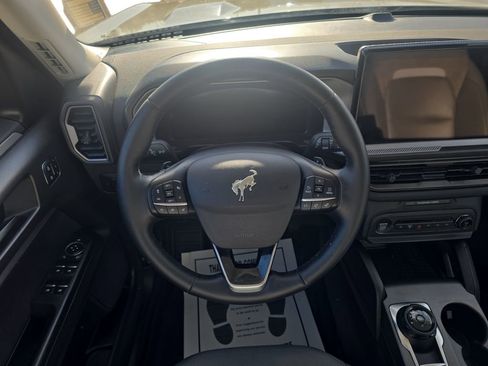Used 2025 Ford Bronco Sport Badlands image 13
